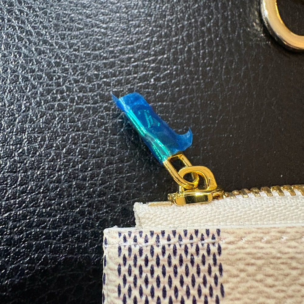 Designer inspired Checkered Keychain Wallet - Picture 4 of 5